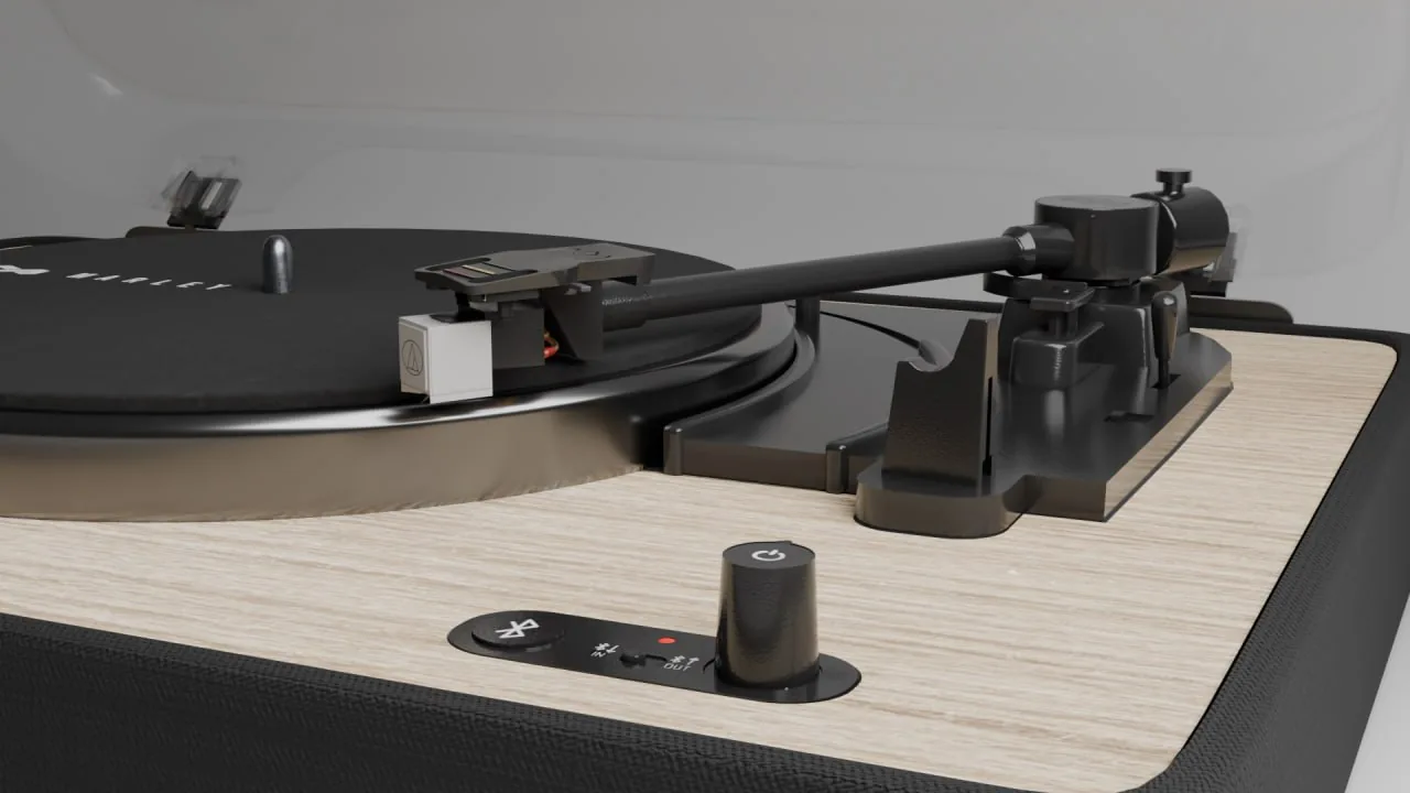 Vinyl Turntable — Product Asset — frame 3